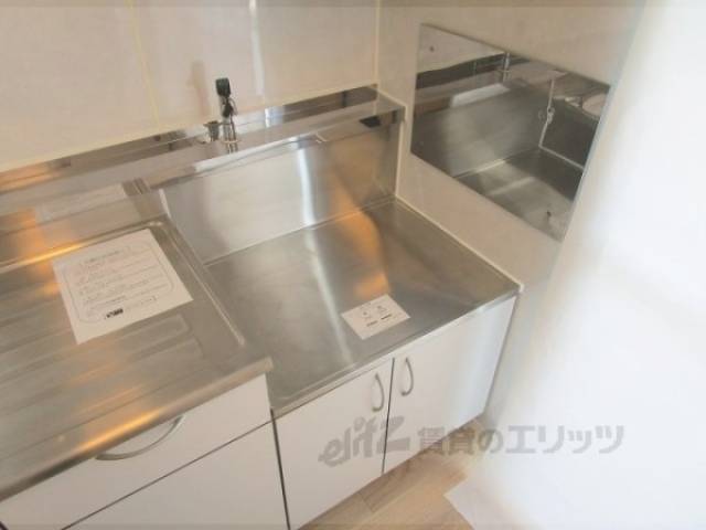キッチン　コンロ置場