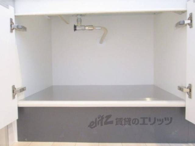 キッチン　キッチン下部収納