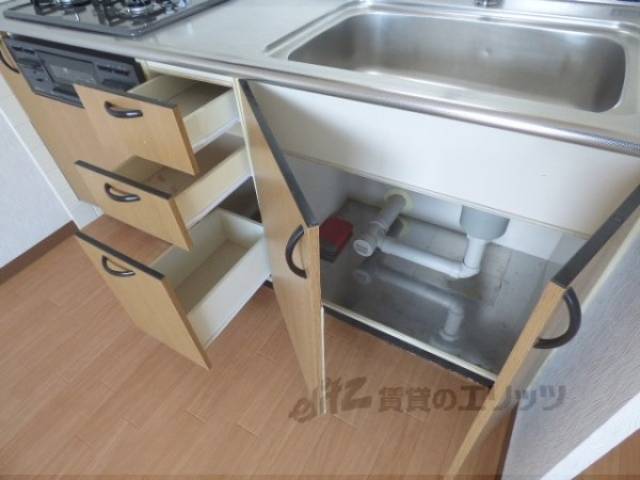 キッチン　収納