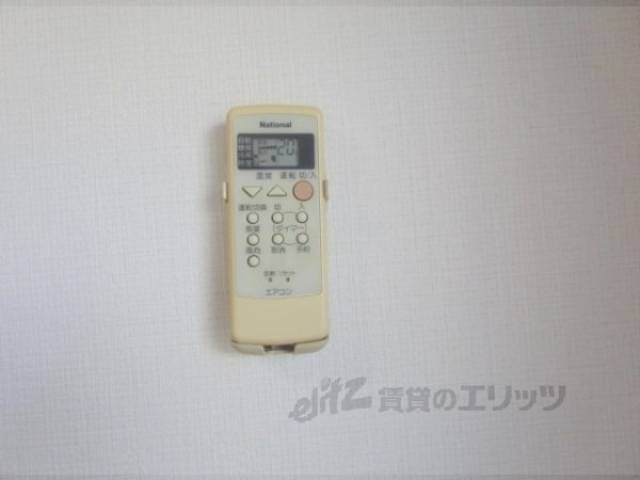 エアコン　リモコン