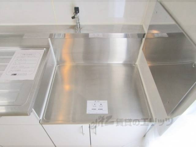 キッチン　コンロ置場