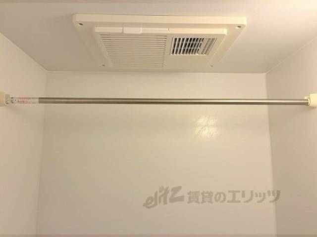 風呂　浴室内物干し