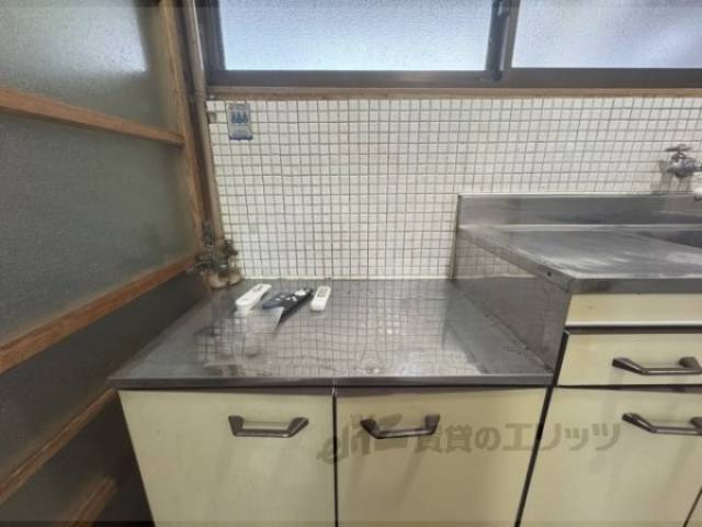 キッチン　コンロ置き場