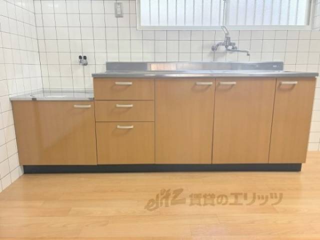 キッチン　下部収納