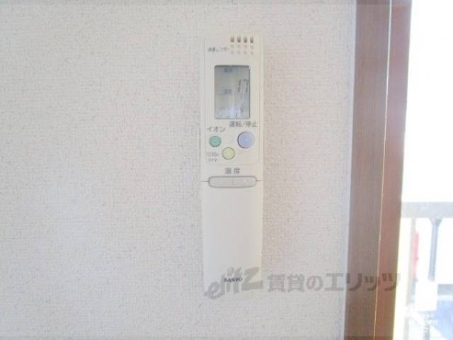 エアコン　リモコン