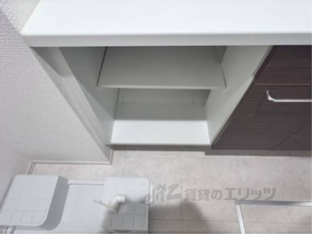 収納　洗面台下