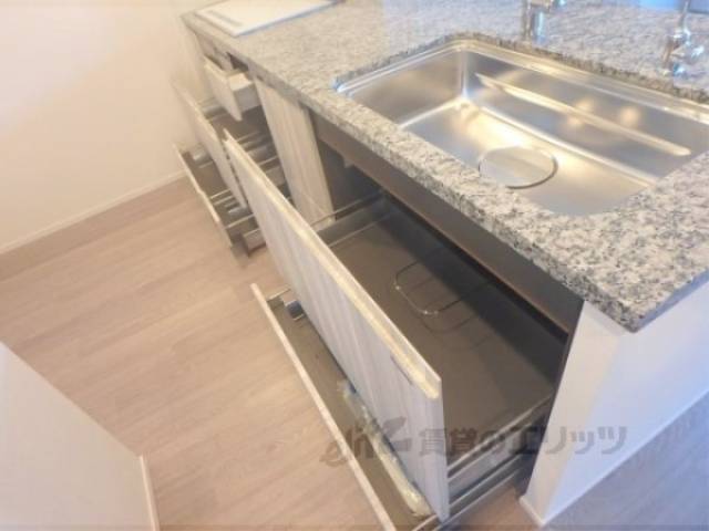 キッチン　収納