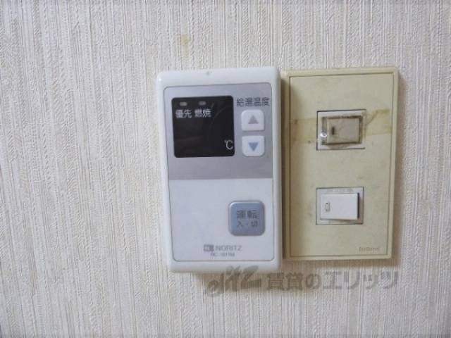給湯器リモコン