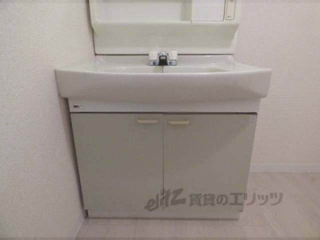 洗面所　収納