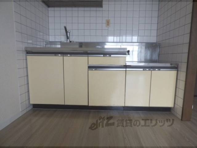 キッチン　収納