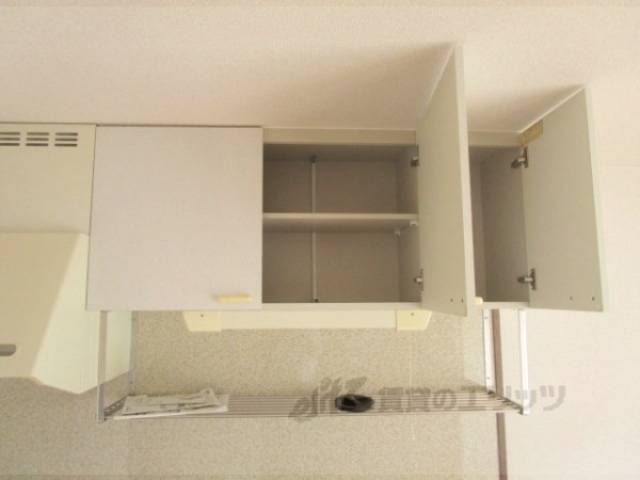 キッチン　収納