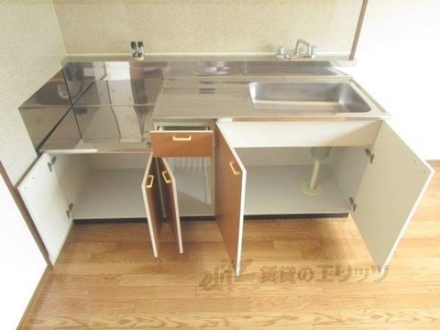 キッチン　収納