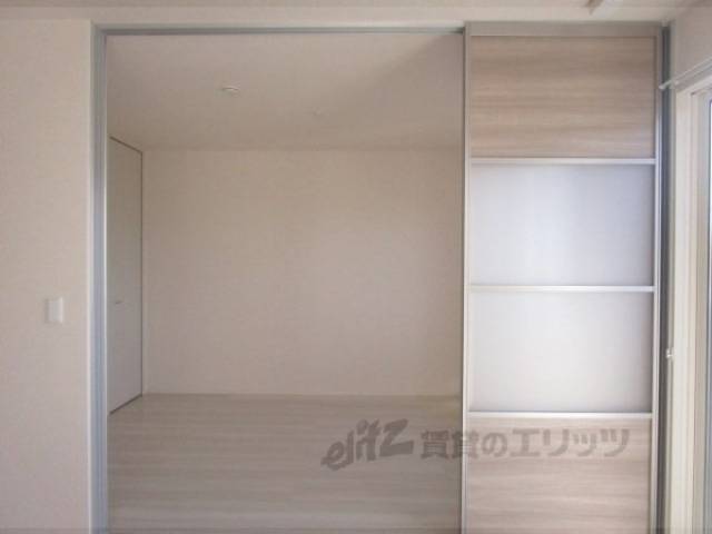 洋室　間仕切り