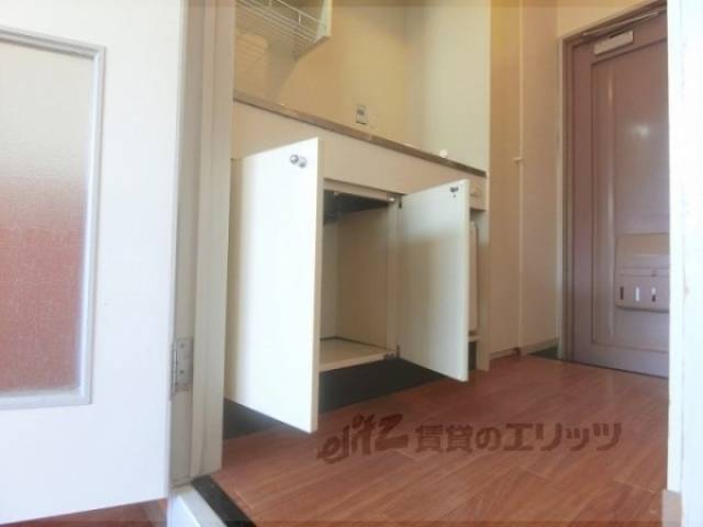 キッチン　キッチン下部収納