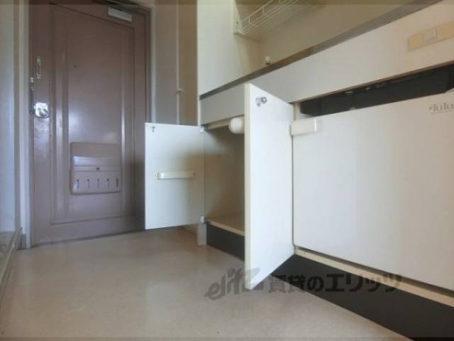 キッチン下部収納