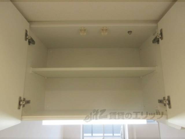 キッチン　キッチン上収納