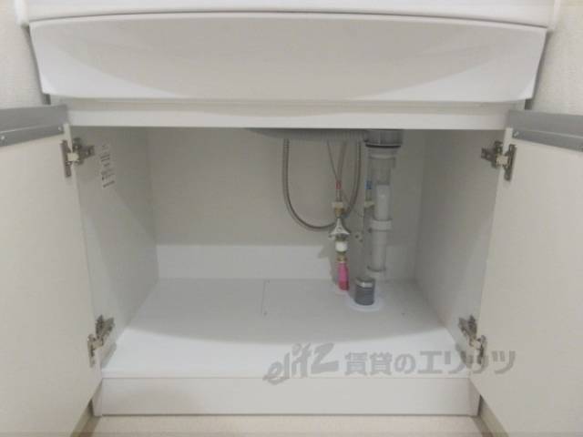 洗面所　洗面所下収納