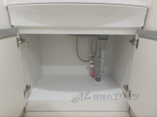 洗面所　洗面所下収納