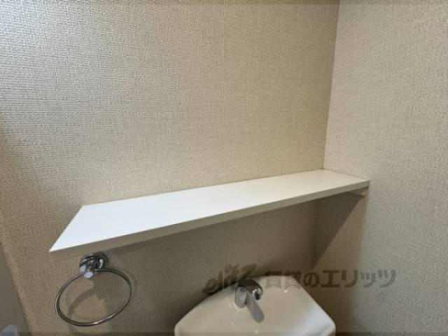 トイレ　物置