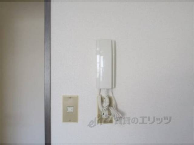 リビング　インターフォン