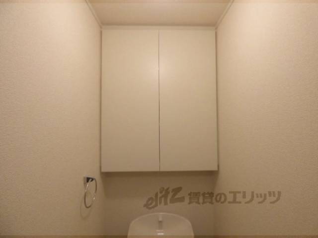 トイレ　収納