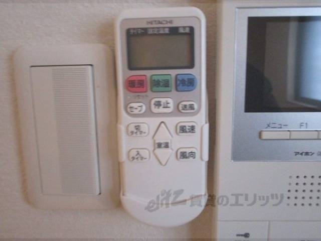 エアコンリモコン