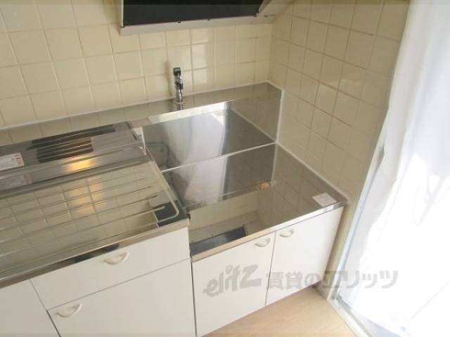 キッチン　コンロ置き場