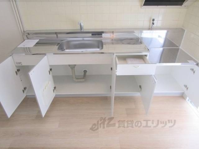 キッチン　収納