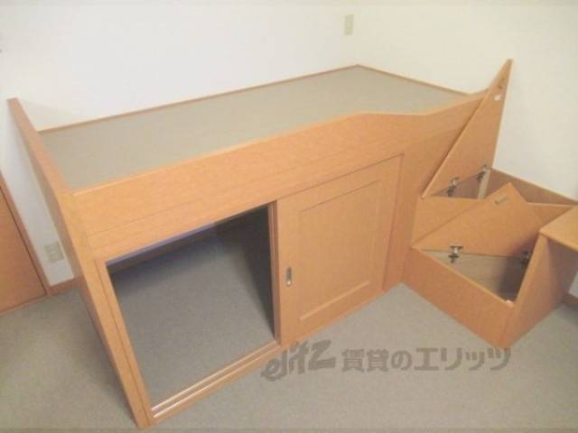 ベッド