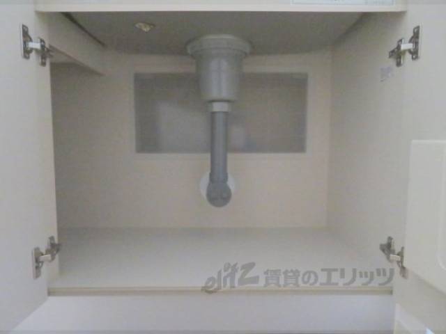 キッチン　収納