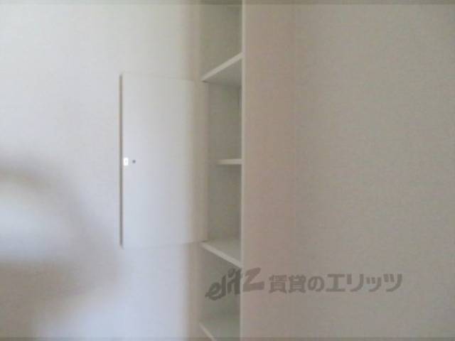 トイレ　収納
