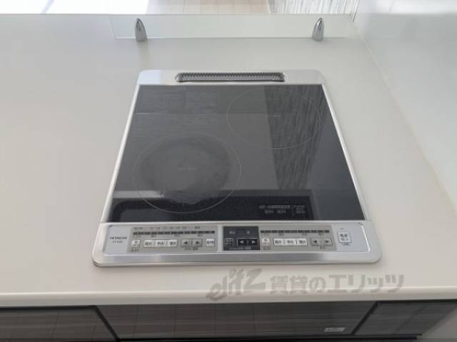 キッチン　コンロ