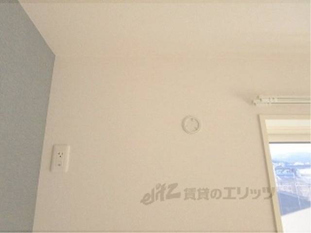 エアコン　設置場所