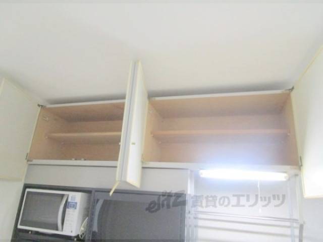 キッチン　収納