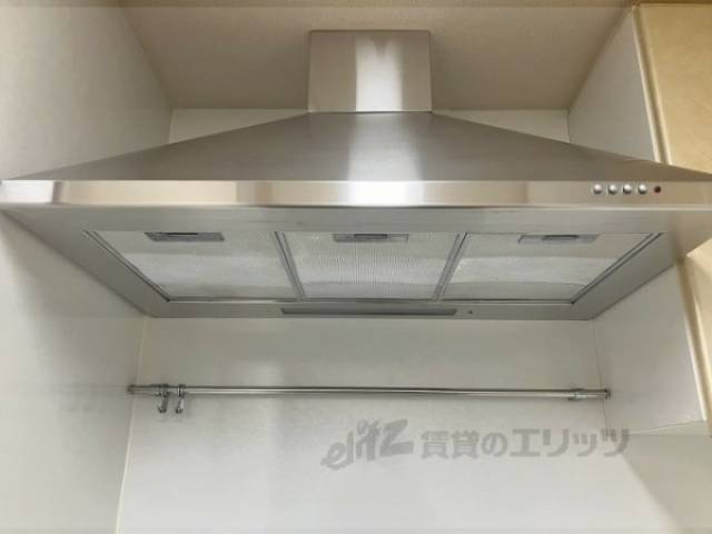 キッチン　換気扇