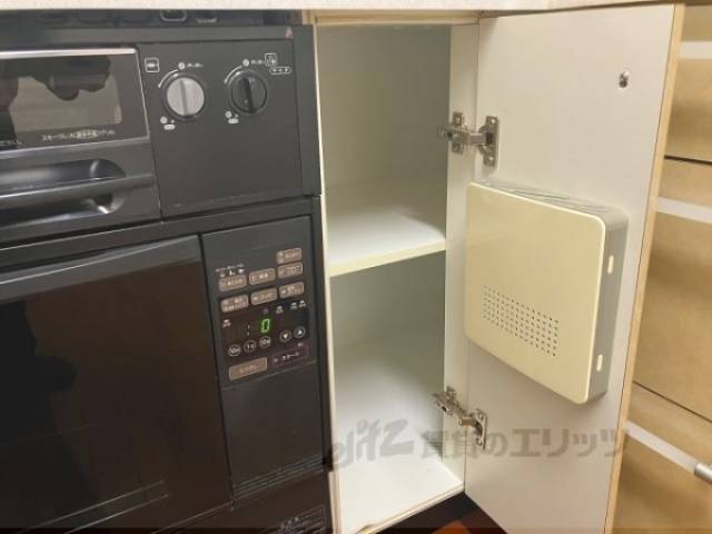 キッチン　下部収納