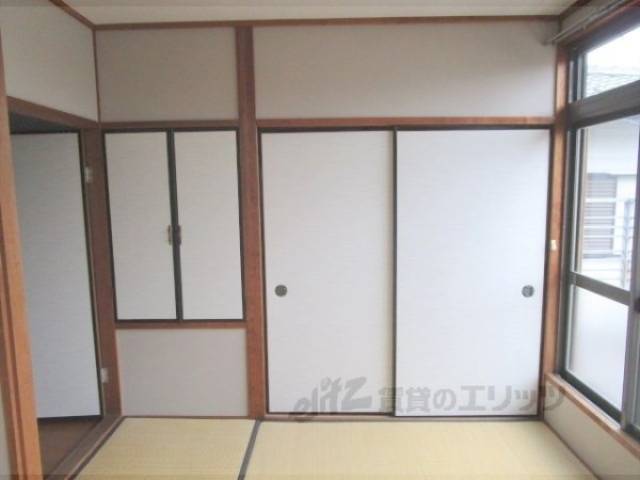 収納　二階　和室