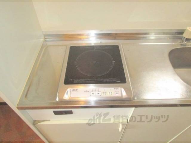 キッチン　コンロ