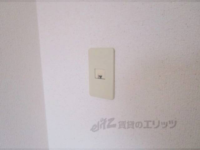 洋室　電話線