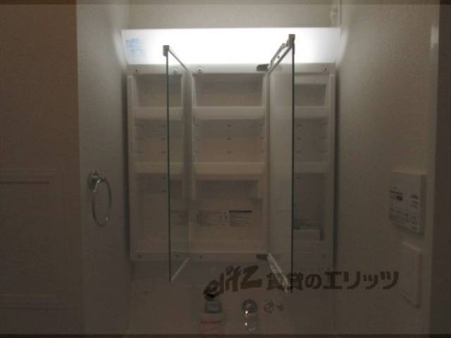 洗面所　収納