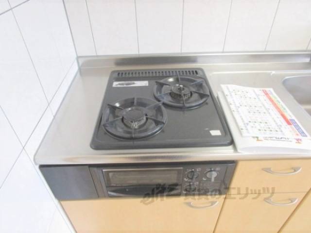 キッチン　ガスコンロ