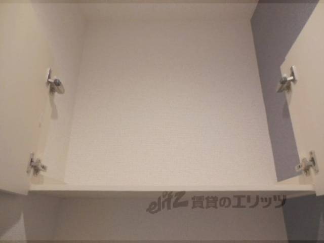 トイレ　収納