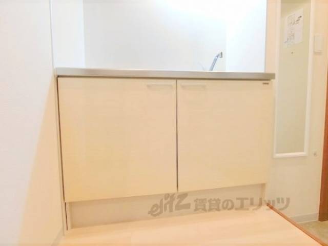 キッチン　キッチン下部収納