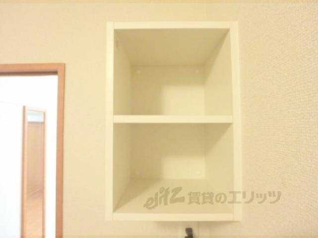 冷蔵庫置場　上部棚
