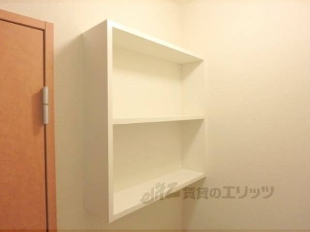 洗濯機置場　上部収納