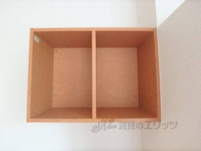 収納　テレビ上部