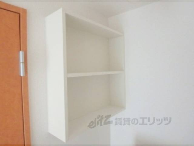 洗濯機置場 上部収納