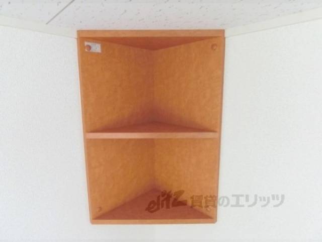 収納 ベッド頭上
