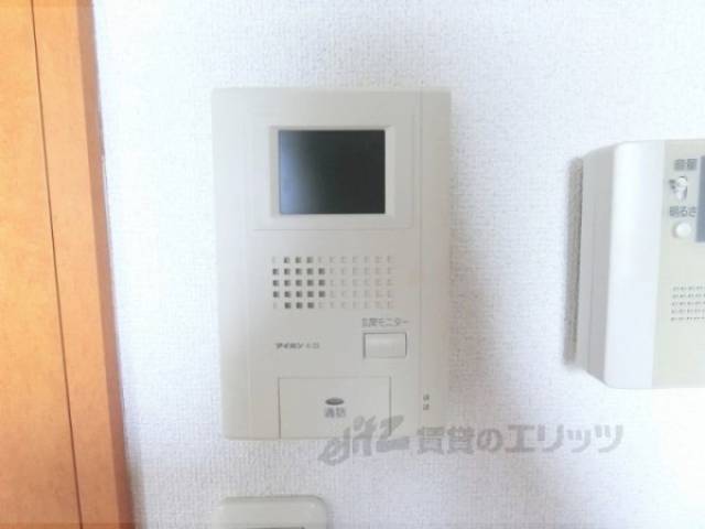 玄関モニター