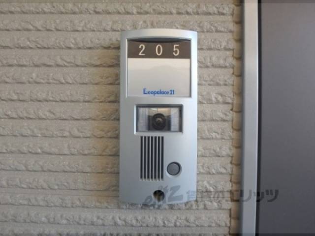 玄関　インターフォン